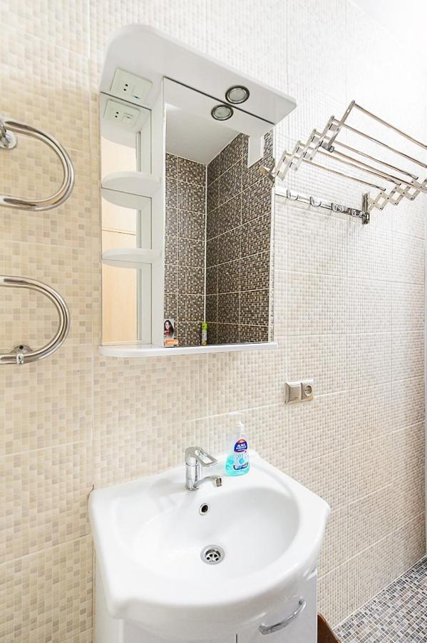 оn Makatayeva 5 B Apartment Almaty