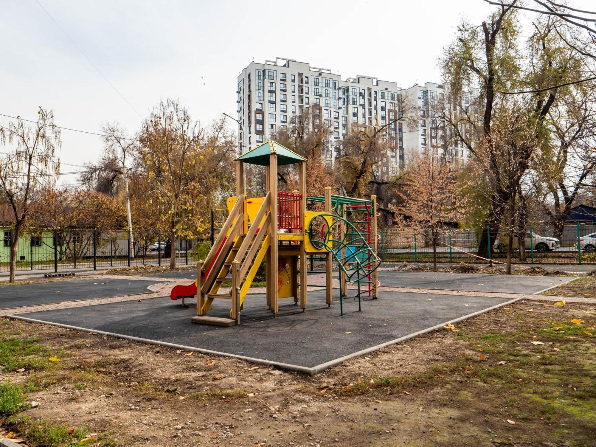 Apartment оn Makatayeva 5 B *