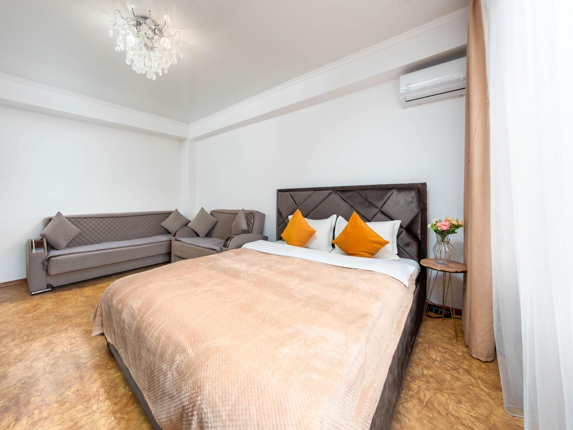 оn Makatayeva 5 B Almaty
